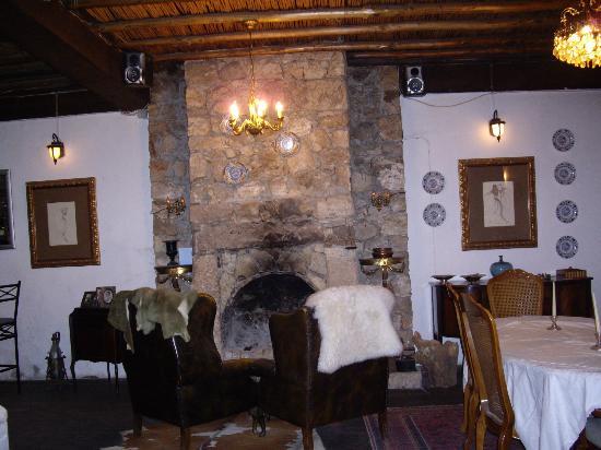 Olio Apollon Temple Restaurant