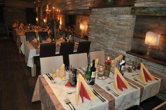 Gardens Club & Restaurant