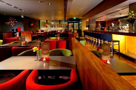 Globe Restaurant and Bar