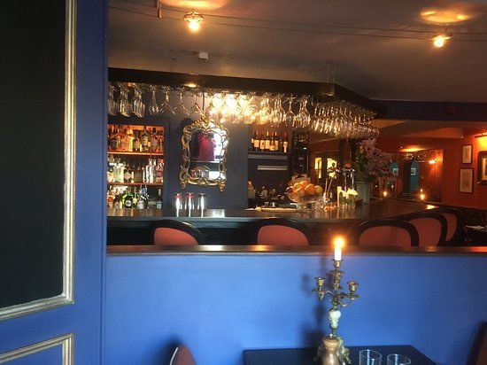 Crackpots Encore Restaurant