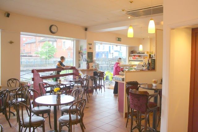 Osta Cafe and Wine Bar