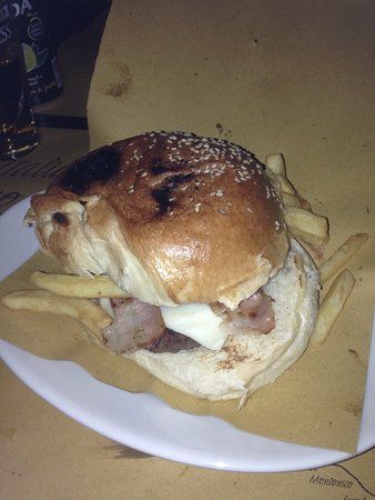 Madigan's Guinness Irish Pub