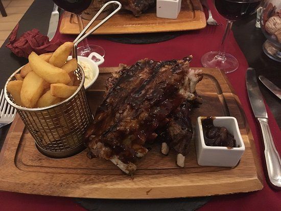 Big Red's Steakhouse
