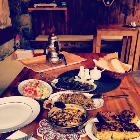 Sini Yoresel Yemek ve Kahvalti Yeri