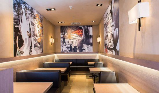 PIZZA si Breuningerland