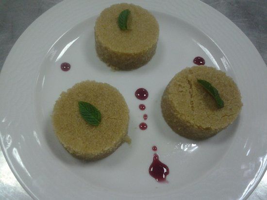 Moustakas Restaurant