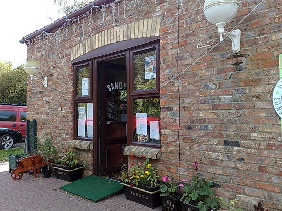 Sandy's Cafe at Orchard Park