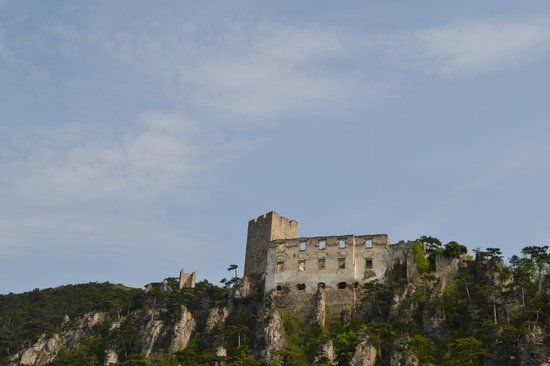 Burgruine Rauhenstein Castle