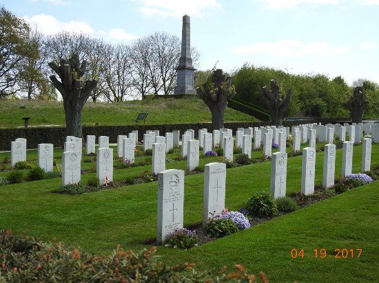 Friedhof Essex Farm