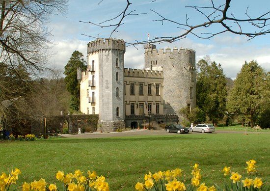 Farney Castle