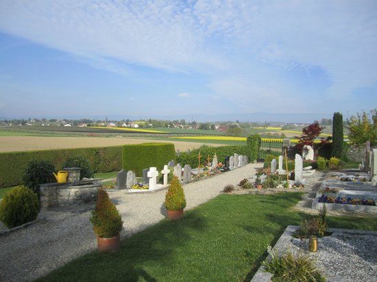 Audrey Hepburn Friedhof Tolochenaz