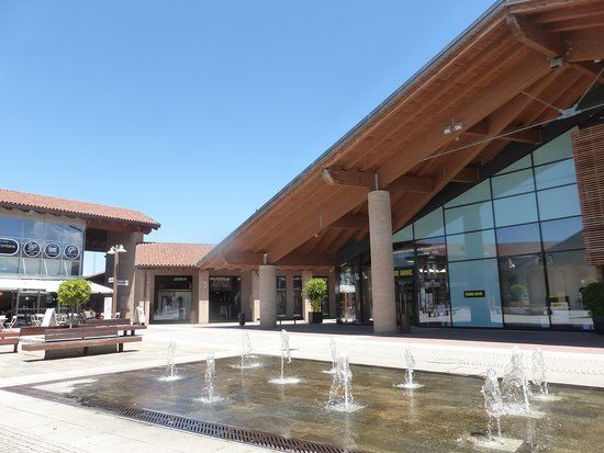 Outlet Village Mondovicino