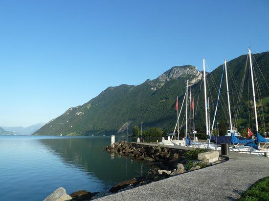 Auslandsschweizerplatz Brunnen