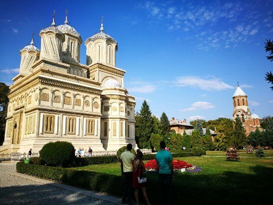 Curtea de Arges Monastery