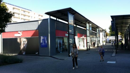 Marques Avenue Romans