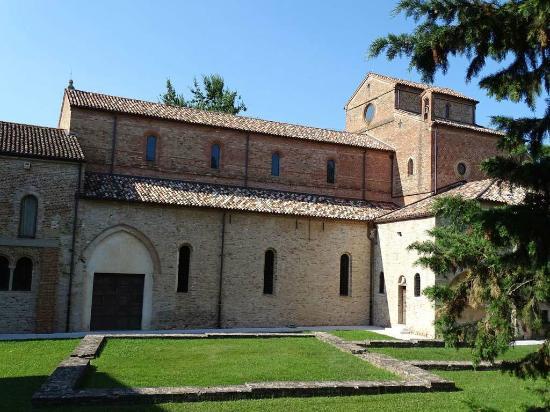 Abbazia Benedettina di Santa Maria in Silvis