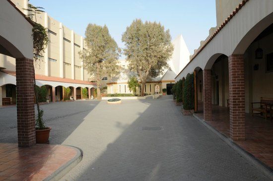 Holy Trinity Church