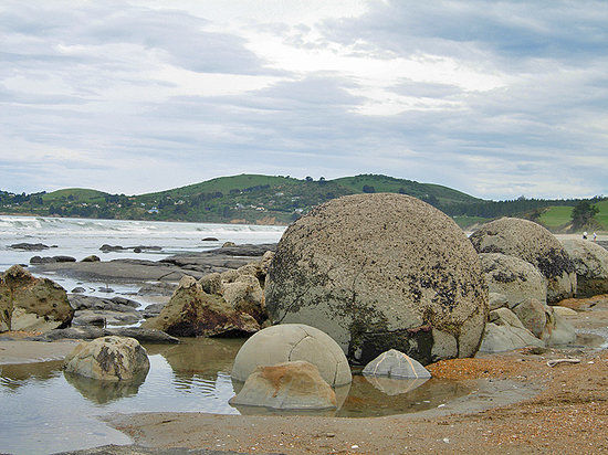 Moeraki Boulders