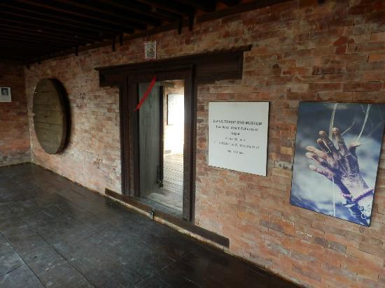 Living Traditions Museum