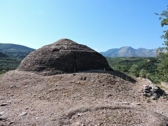 Peristeria Mycenean Tomb