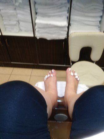 Eastgate Square Mall