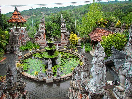 Brahma Vihara Arama Buddhist Monastery