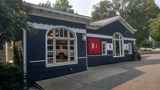 Button-Petter Gallery