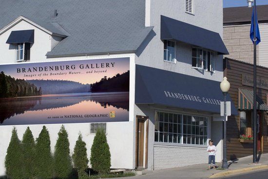Brandenburg Gallery