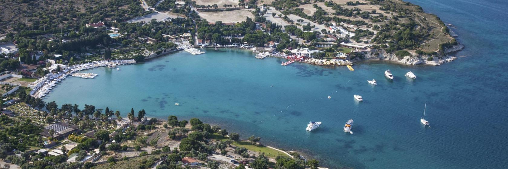 Ayayorgi Koyu-strand