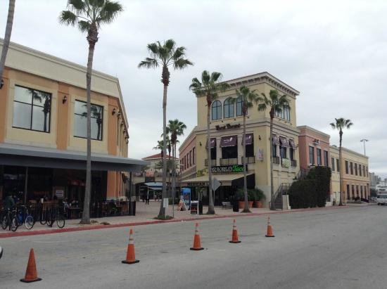 Channelside Bay Plaza