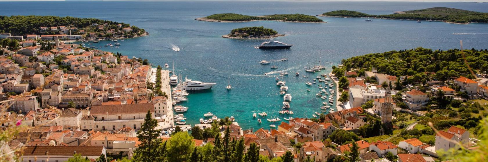 Hvar Havn