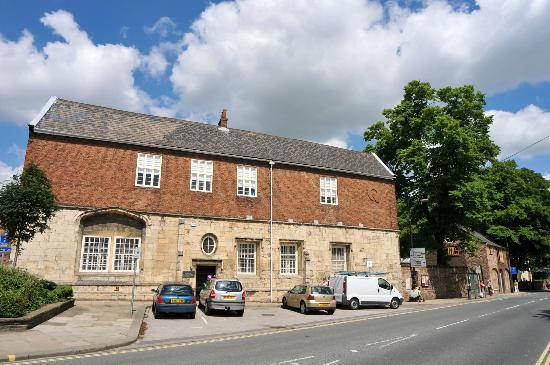 Muzeum i galeria narzut