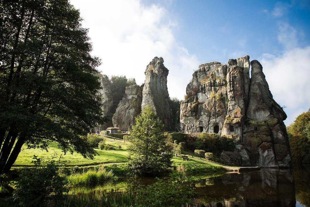 Kreuzabnahmerelief an den Externsteinen