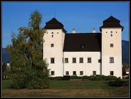 Renaissance mansion in Diviaky