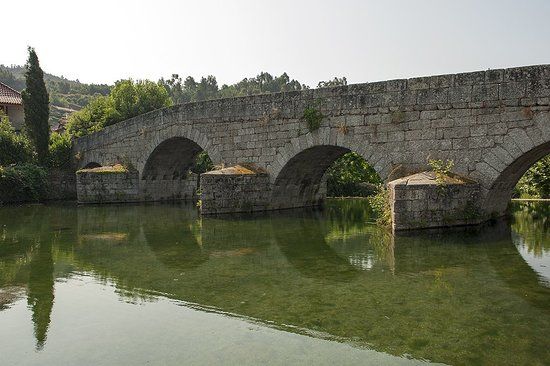 Ponte de Fundo de Rua
