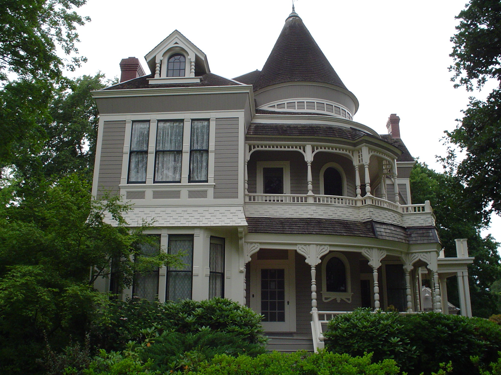 Jesse H. Settlemier House
