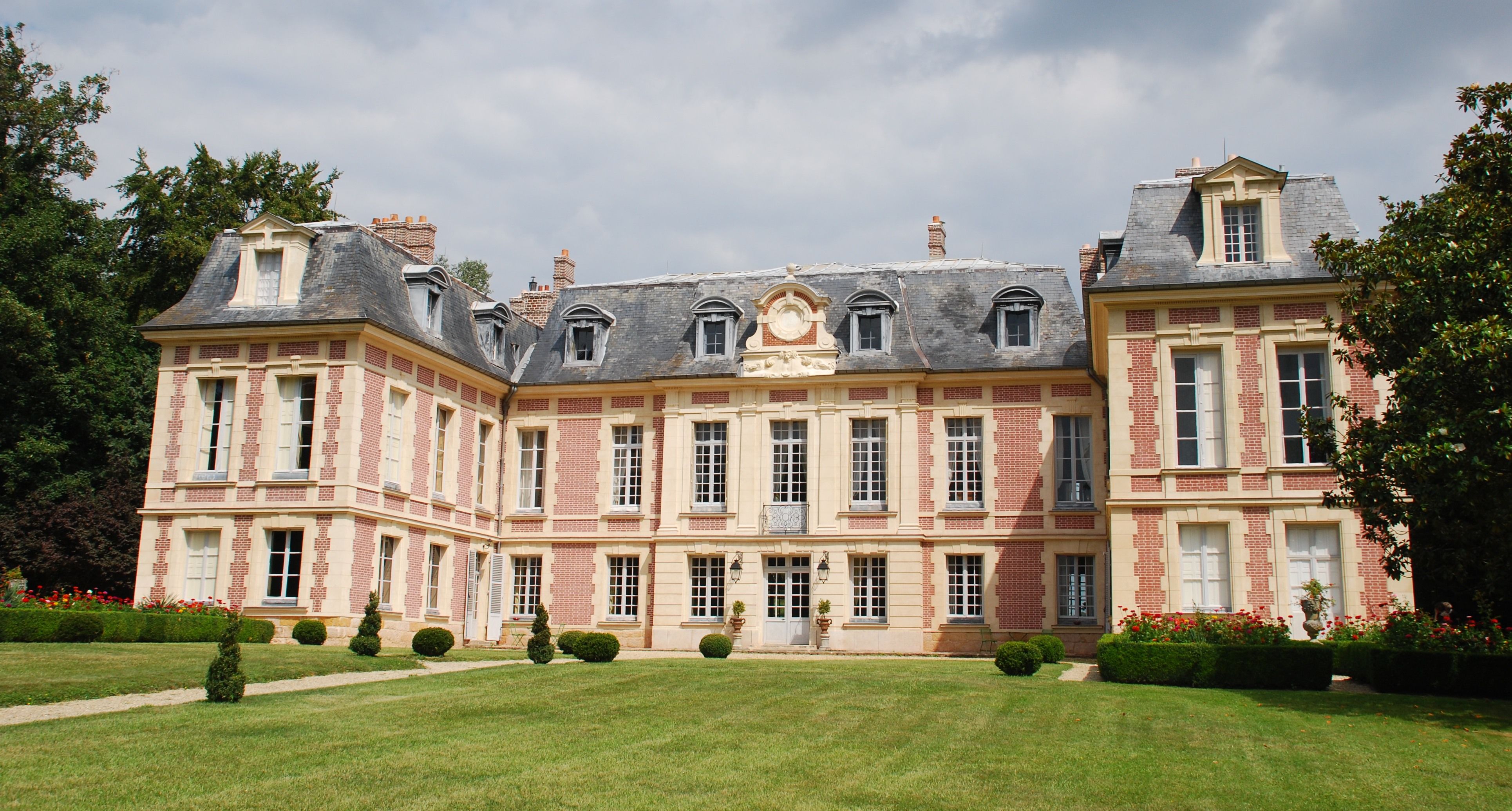 Chateau de Villiers-le-Bacle