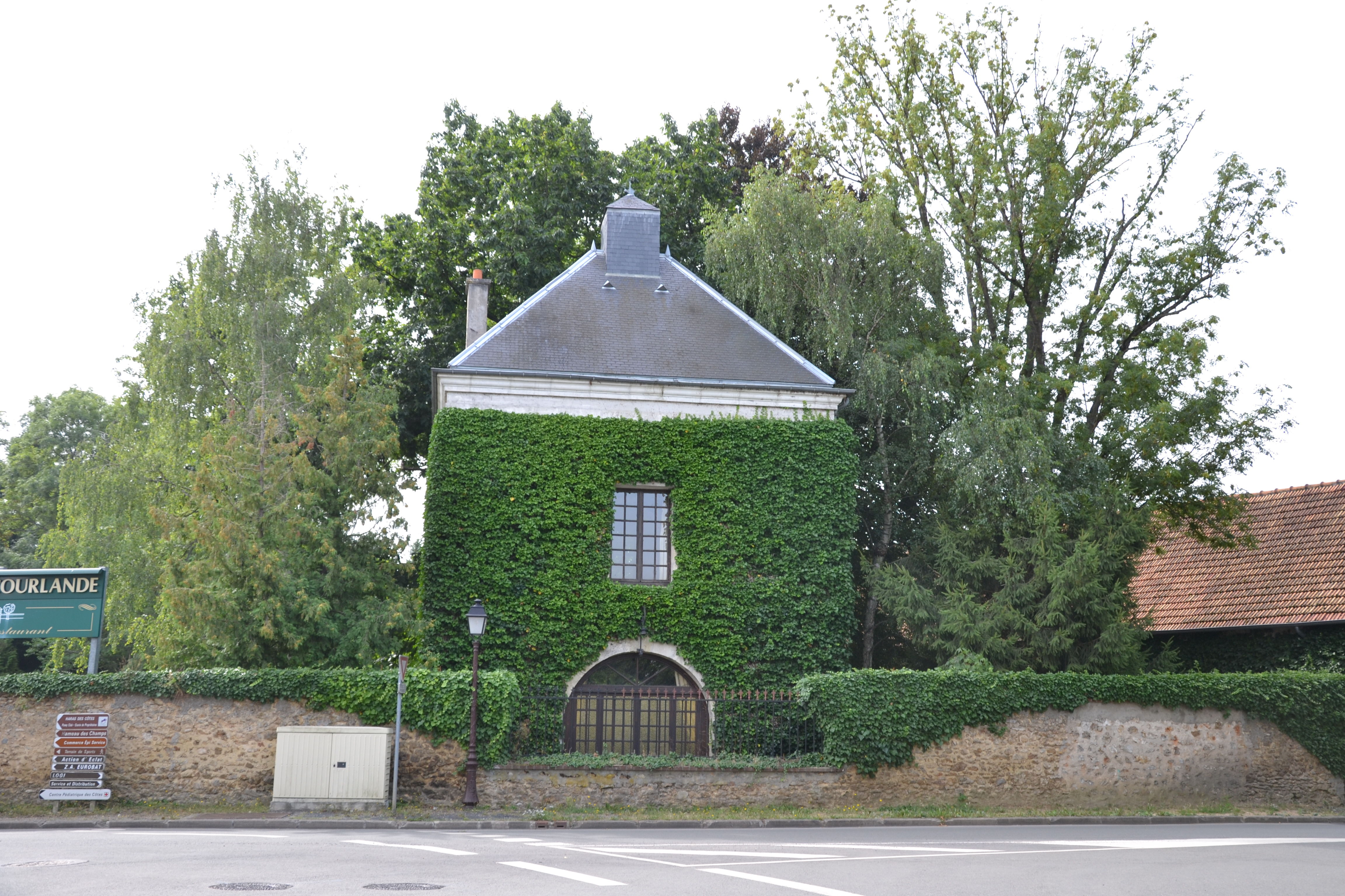 Porte de Jouy