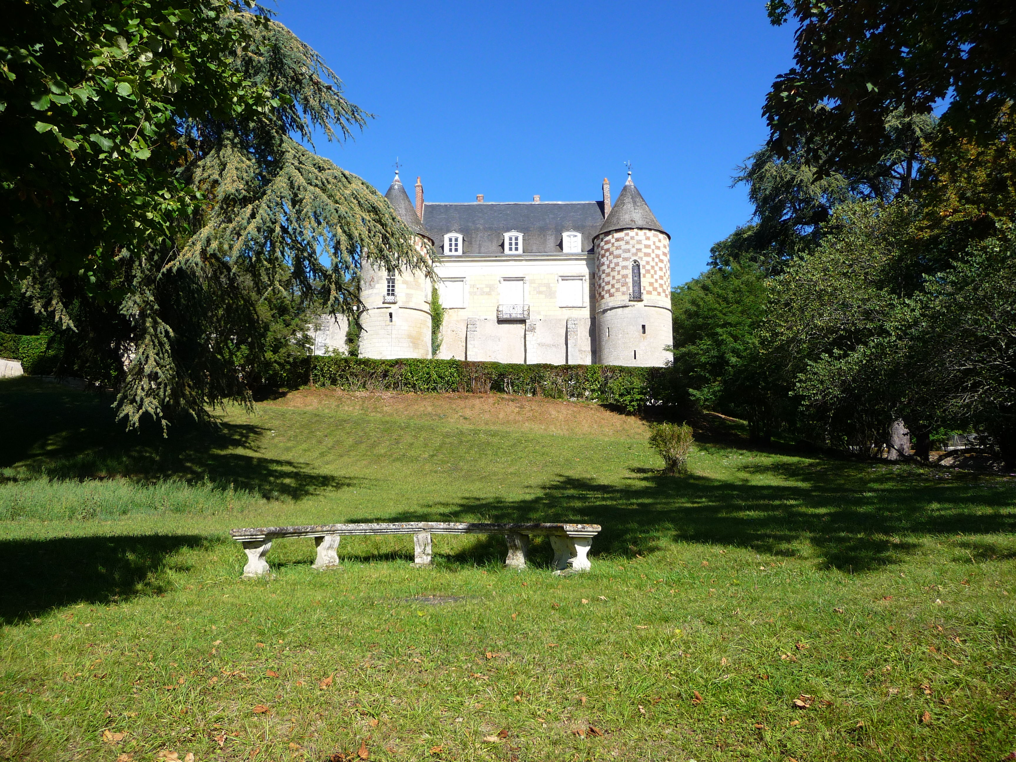Chateau de Chatigny