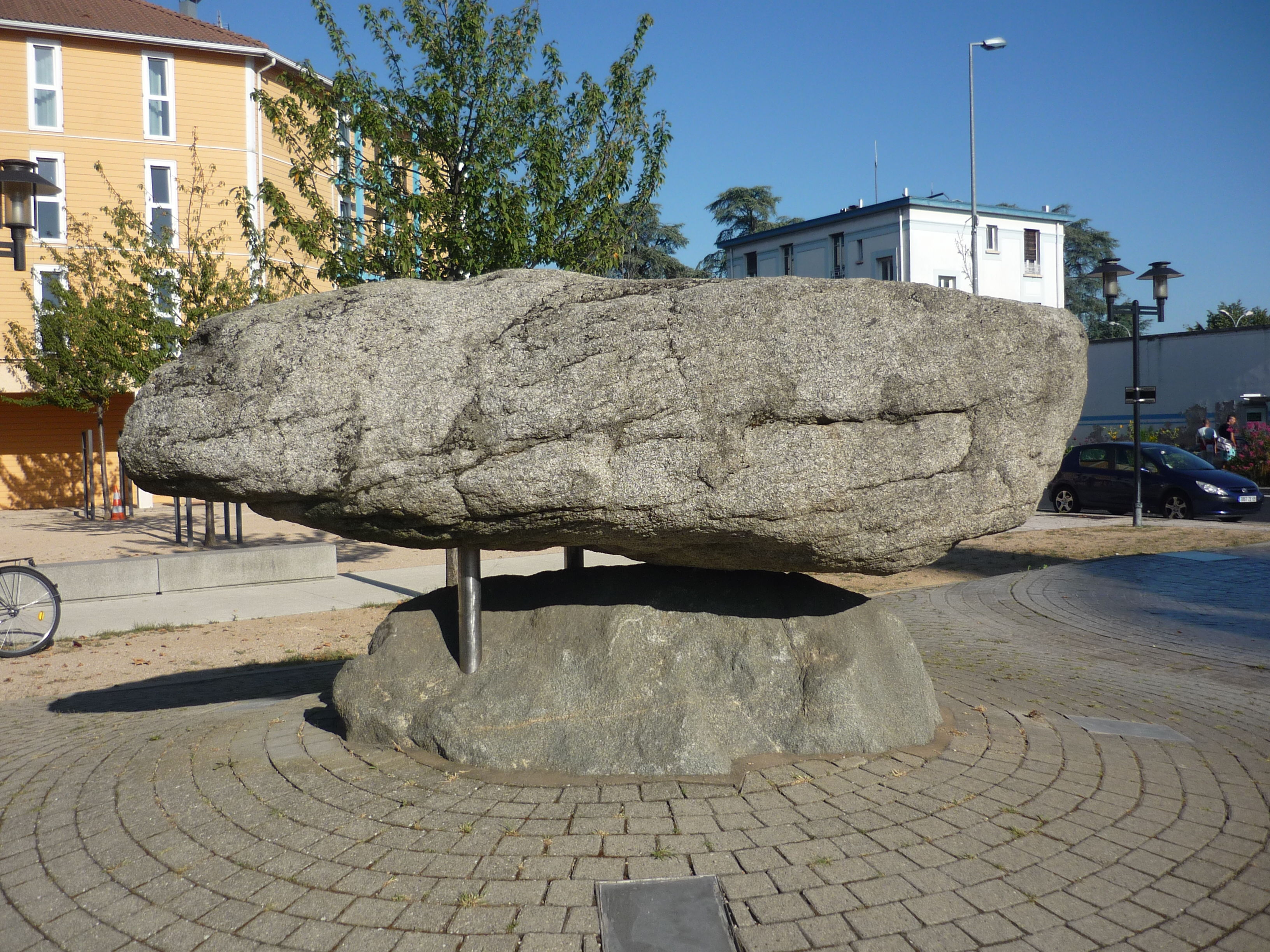 Menhir de Montaberlet