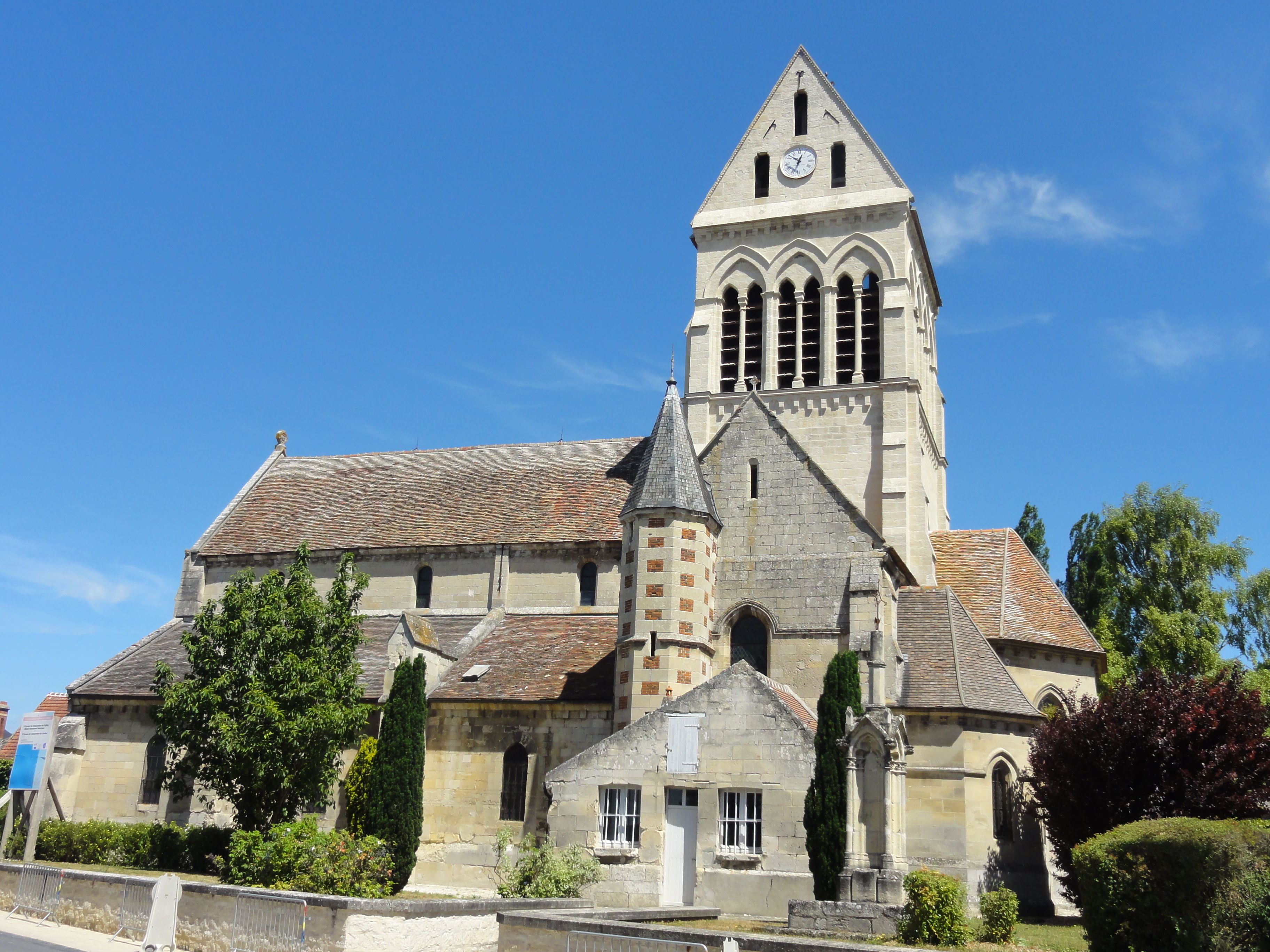eglise de la Sainte-Trinite de Choisy-au-Bac