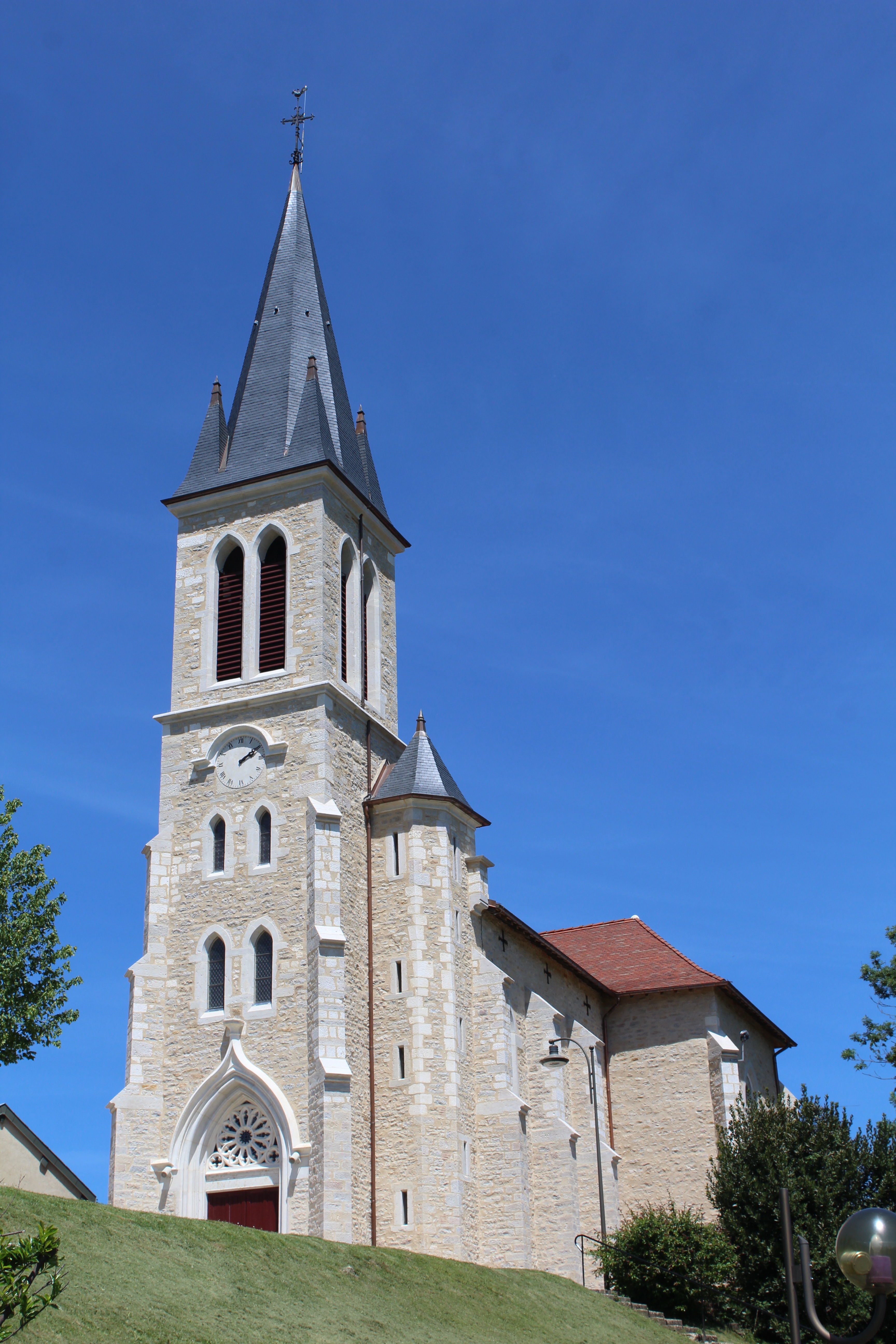 Eglise Saint-Clair de Montagnat