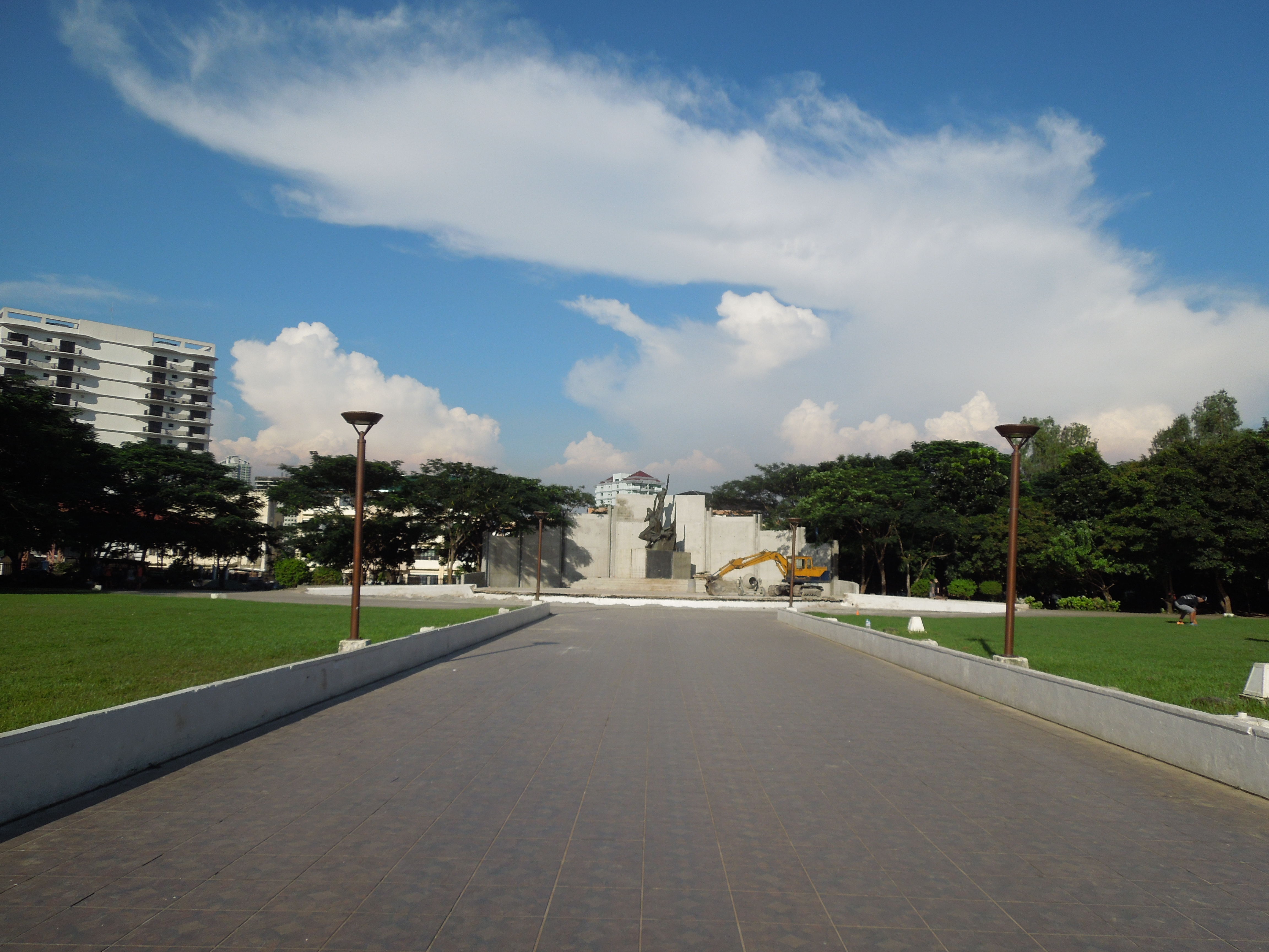 Pinaglabanan Memorial Shrine