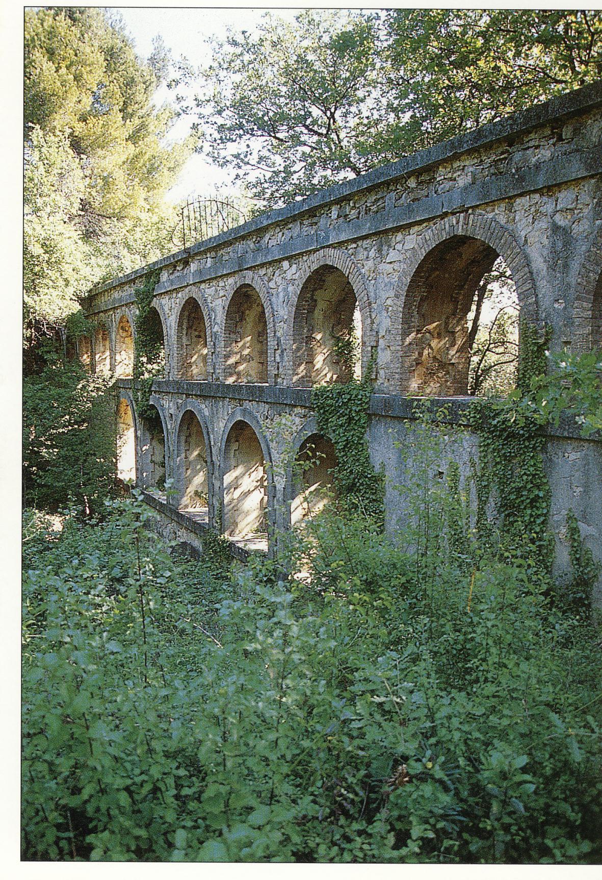 Balouviere Aqueduct