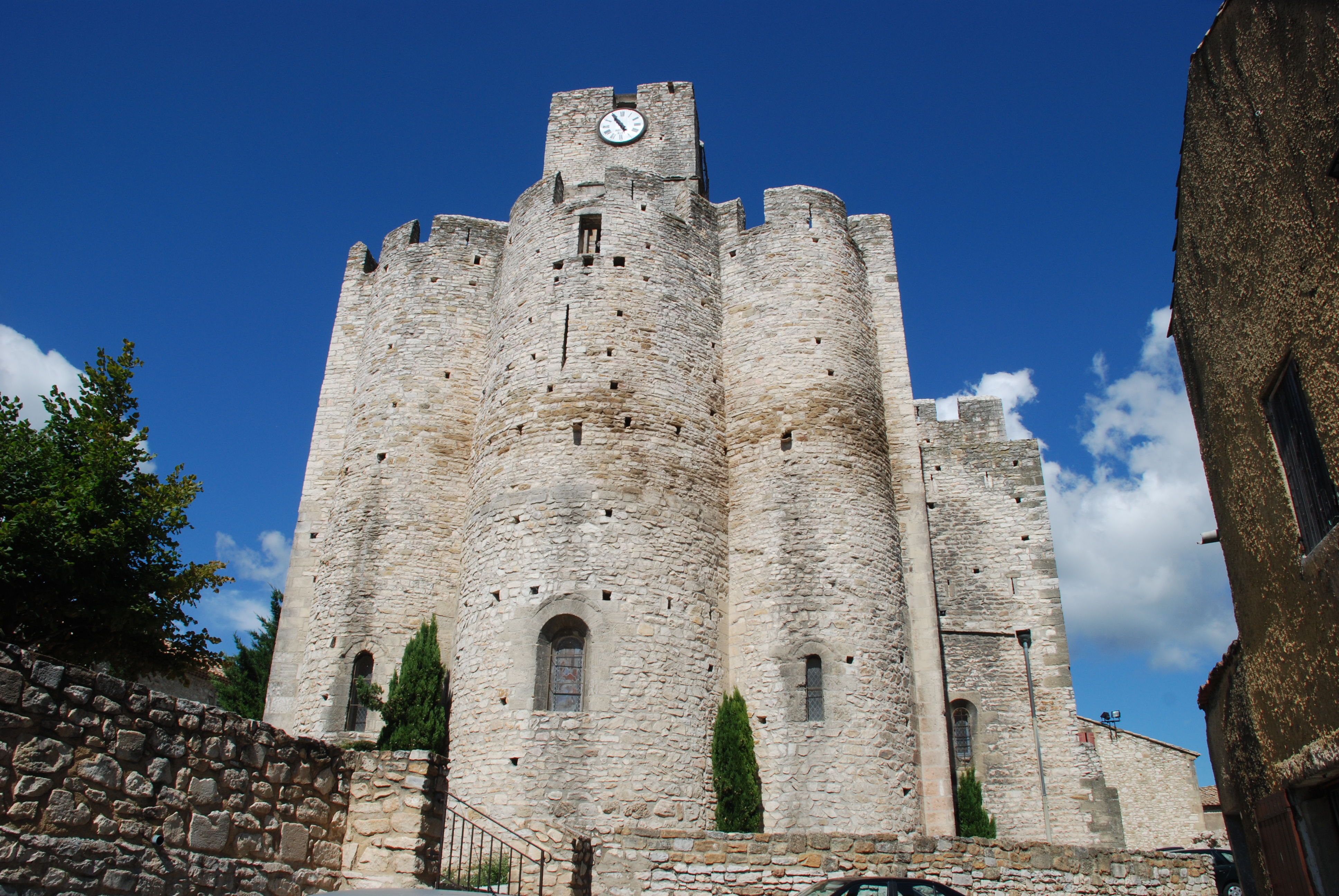 Eglise Saint-Laurent de Saint-Laurent-des-Arbres