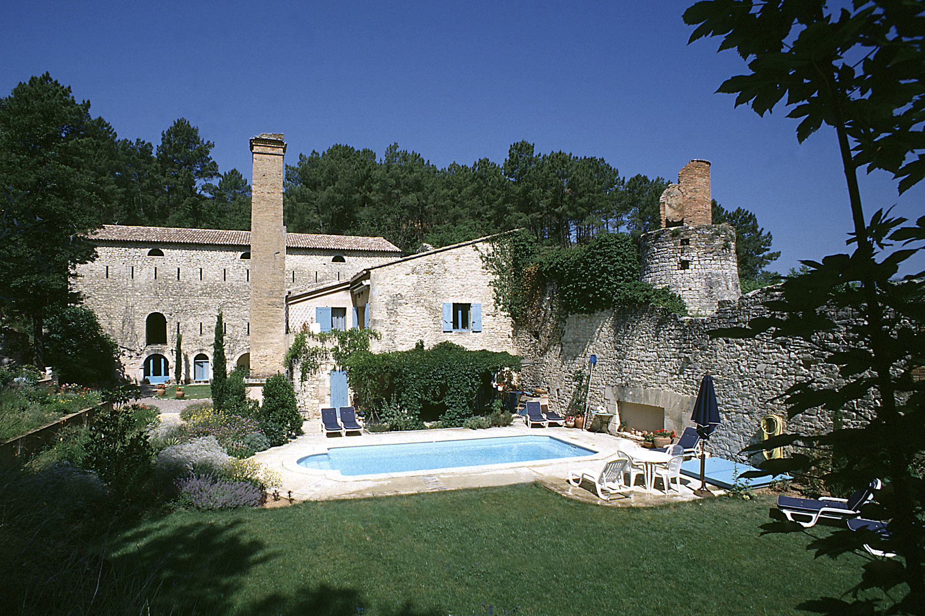 Hauts fourneaux de Rustrel