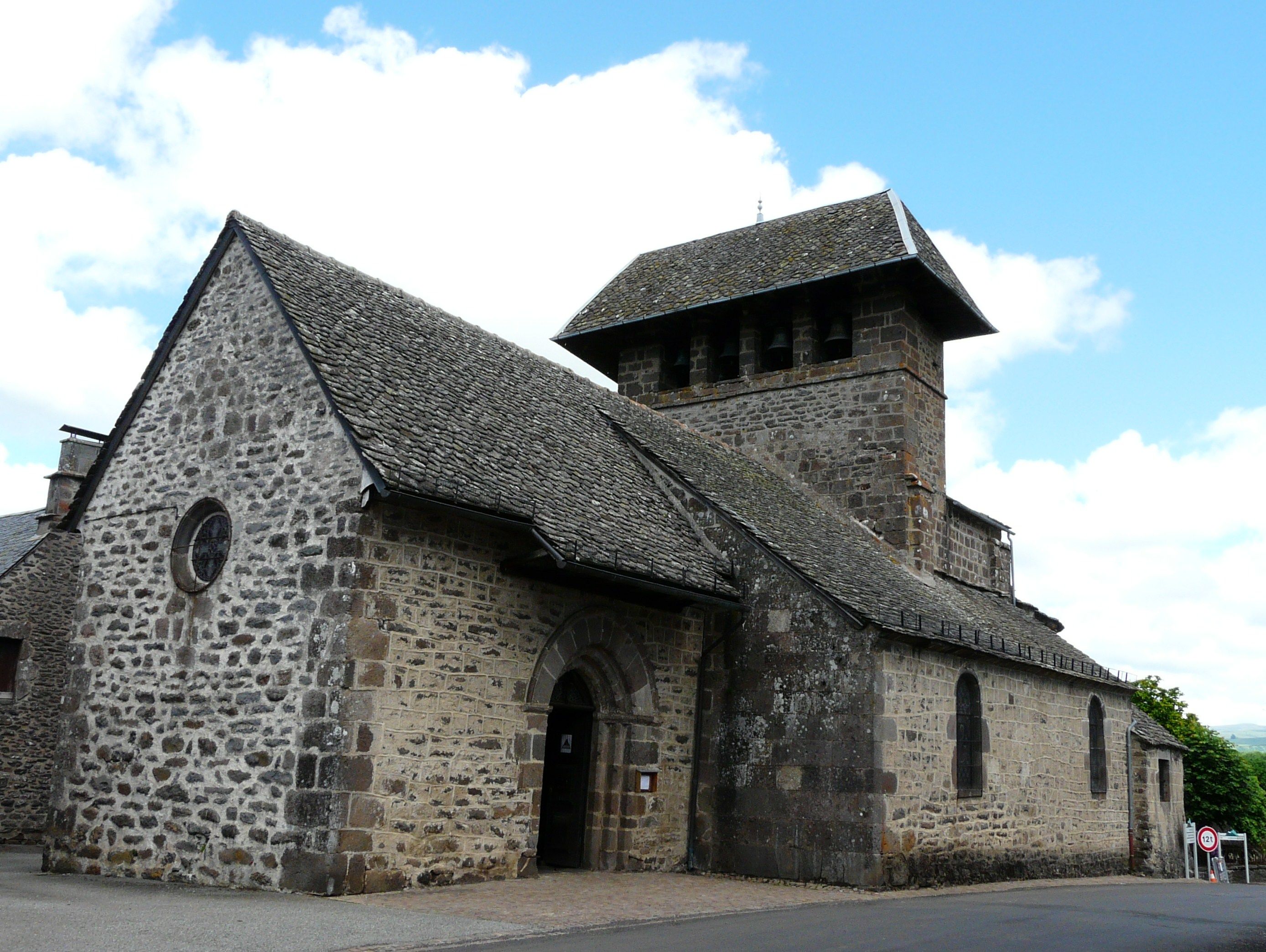église Saint-Bonnet de Saint-Bonnet-de-Salers