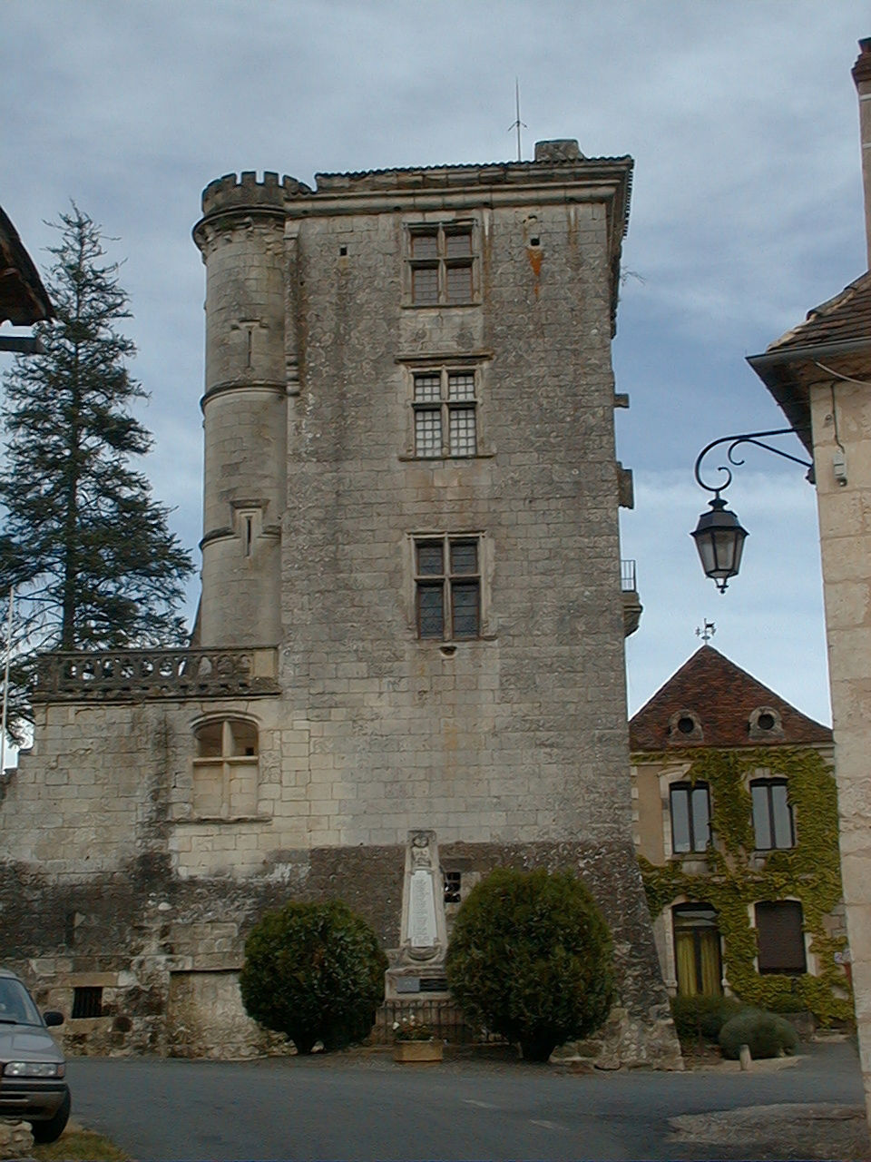 Chateau de Monclar