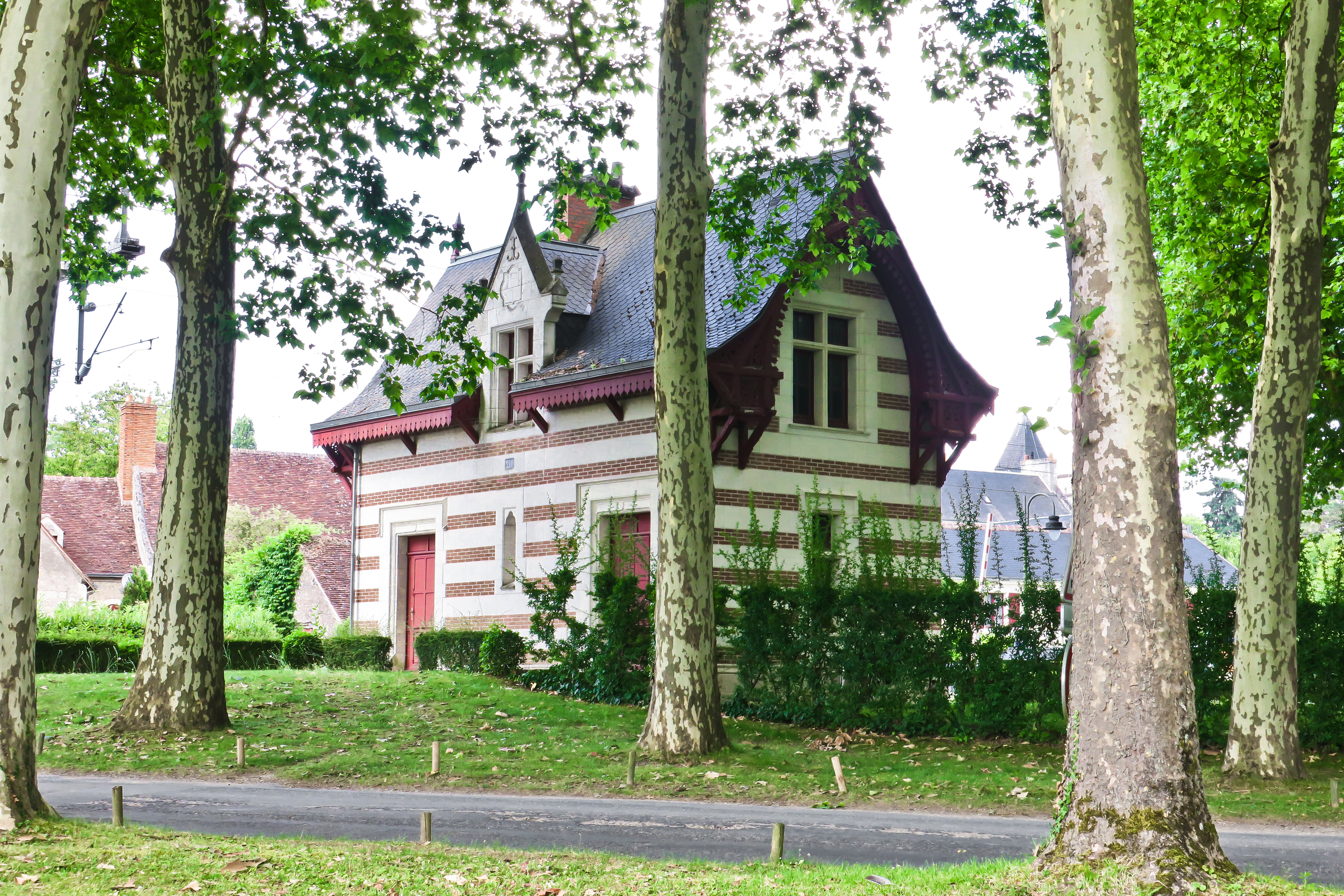 Maison de Garde-barriere