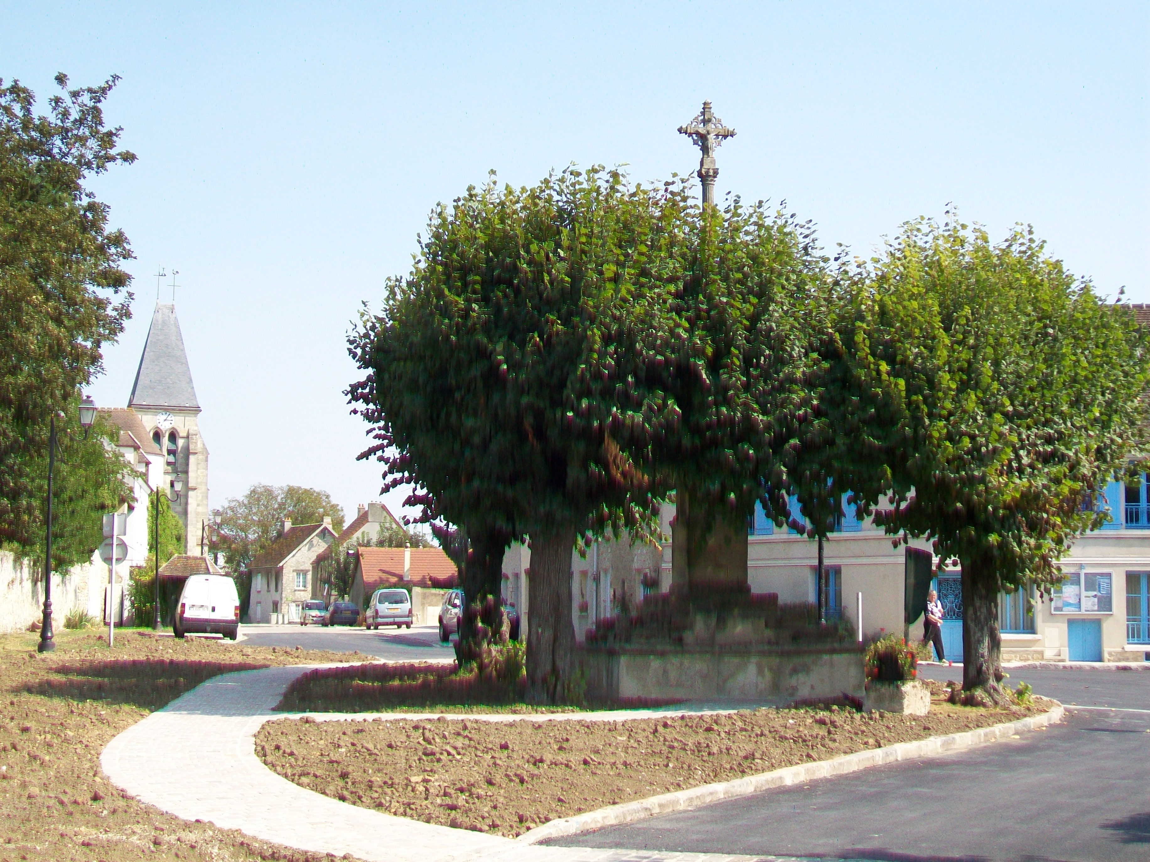 Croix hosanniere d'Epiais-les-Louvres